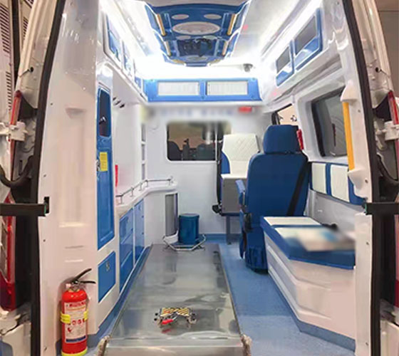 宜城市车辆内部展示